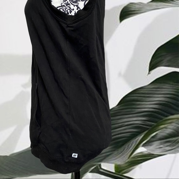 FABLETICS | TEMECULA SLEEVELESS WORKOUT DRIFIT VEST - Picture 4 of 5